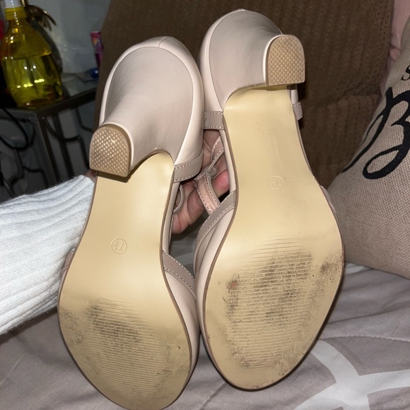 Mary Janes by Journee Collection. Size is 7 1/2W. - Picture 4 of 8